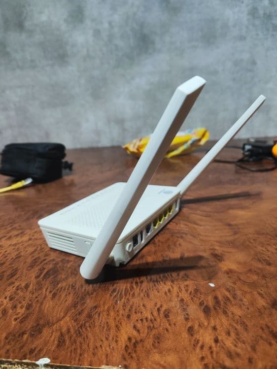 Wi-Fi роутер Huawei HG8546M GPON, оптика Uzonline — 2