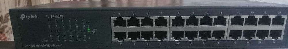 Tplink Switch 24 Port — 2