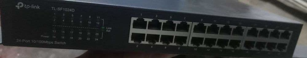 Tplink Switch 24 Port — 3