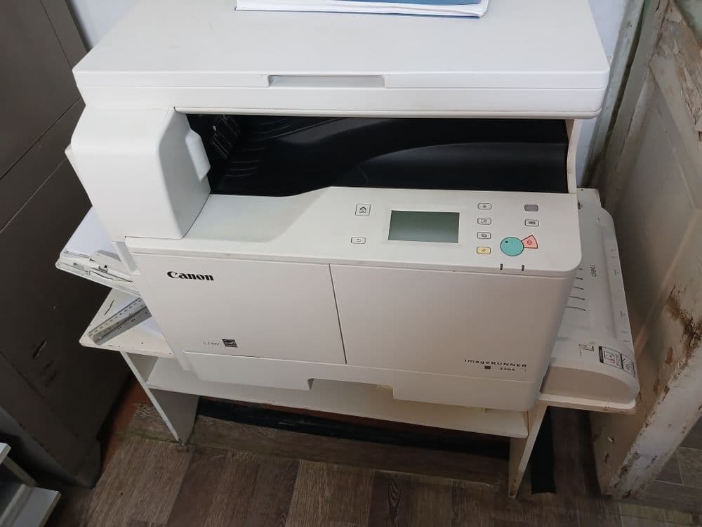 Копировальный аппарат Canon imageRUNNER 2204 — 1