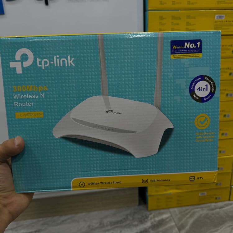 WiFi router TP-Link TL-WR841N — 1