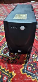 UPS Mercury elite 850pro sotiladi.