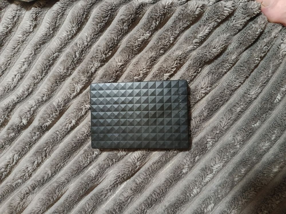 Продам внешний жесткий диск Seagate — 1