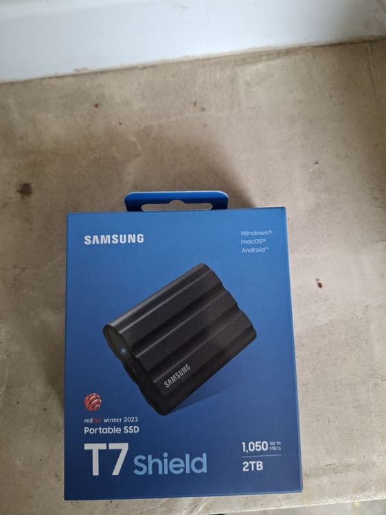 SSD Samsung T7 shield 2tb — 1
