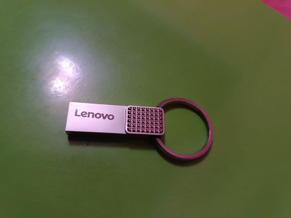 Lenovo Usb Fleshka 1TB — 3