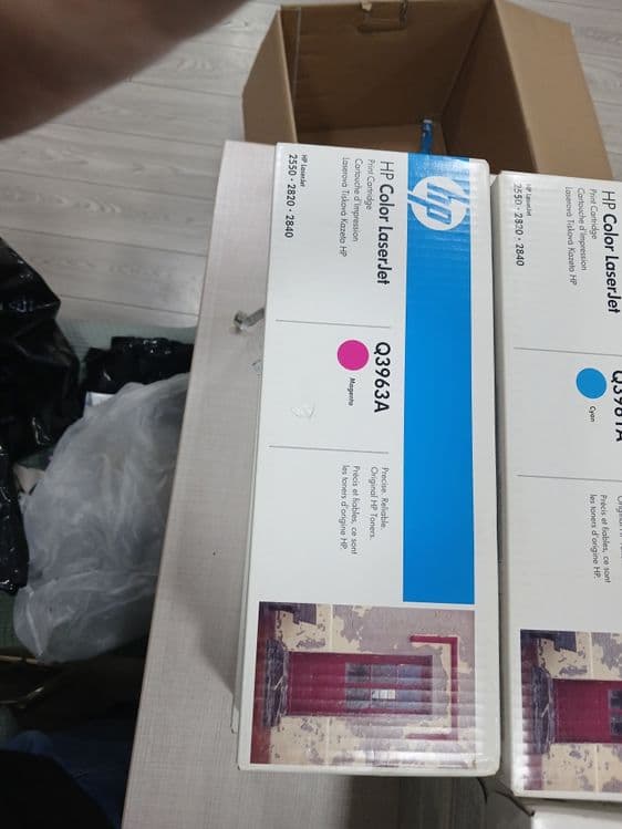 Оригинальный лазерный картридж HP Q3963A (122A) Magenta, новый — 1
