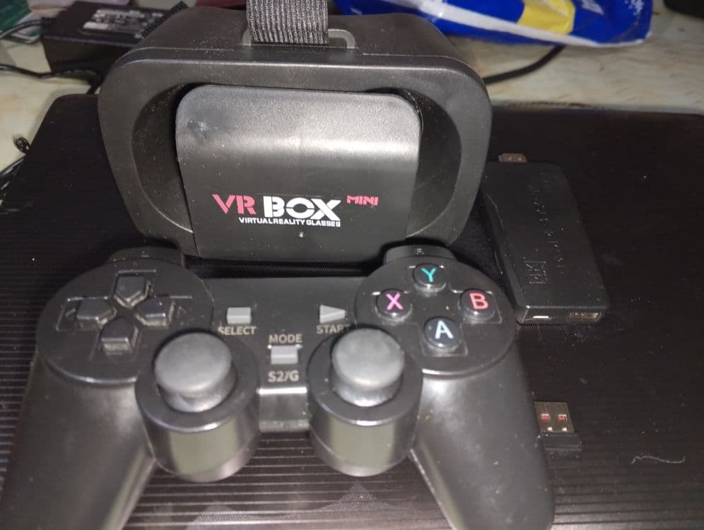 Продаётся VR очки весь комплект новый — 1