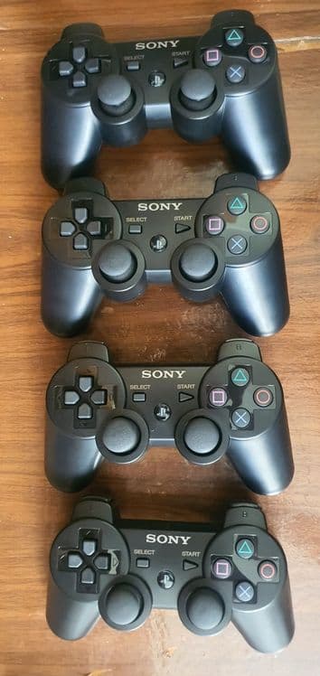 Ps3(playstation3)gamepad)dualshock) joystick )pult. — 2