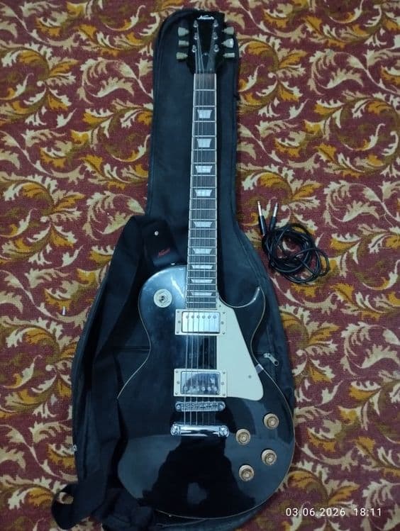 Gitara satiladi zor gitara — 1
