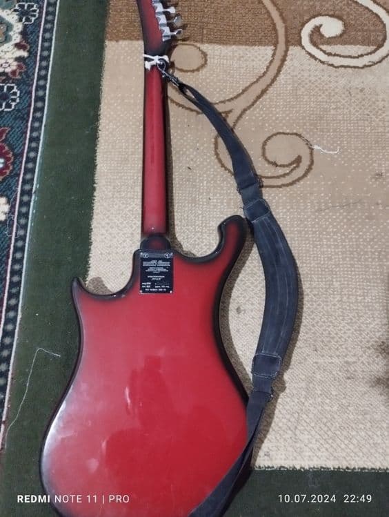 Gitara satiladi electric — 2