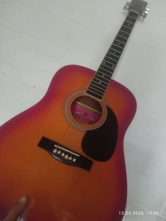 Gitara  razmer 41 lik — 2