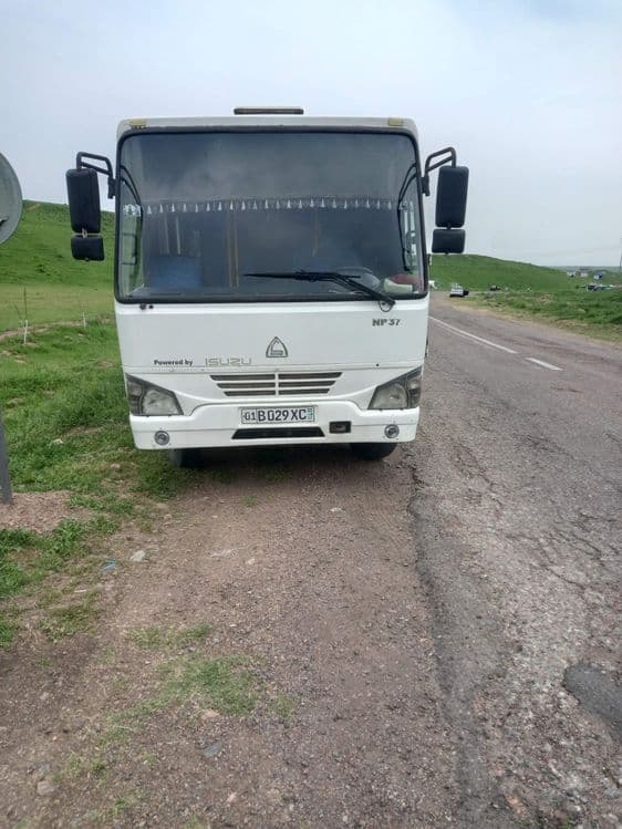 Isuzu zakaz | Avtobus zakaz | 26 ta yumshoq o'rindiqli — 7