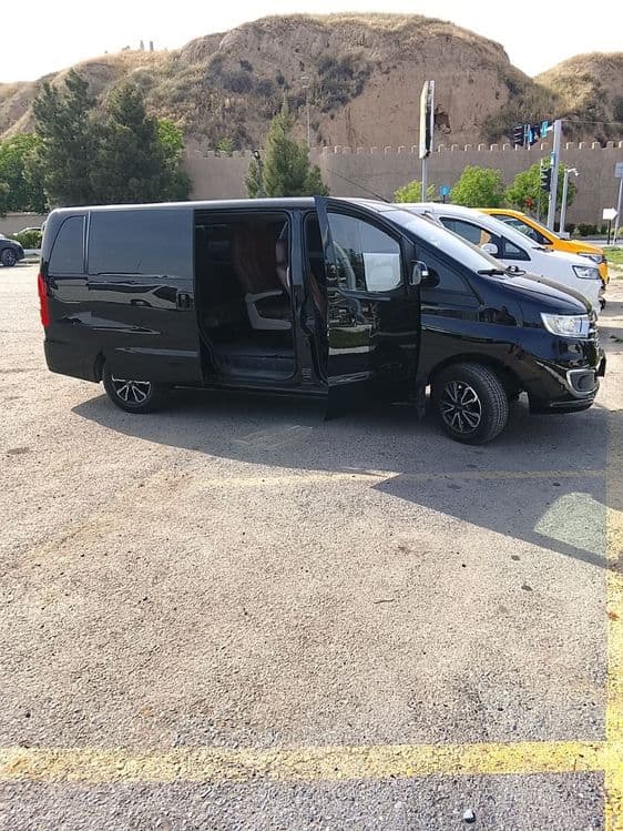 Transportniy usluga miniven,mikroavtobus 8-10-18mestniy.Такси на горы — 6