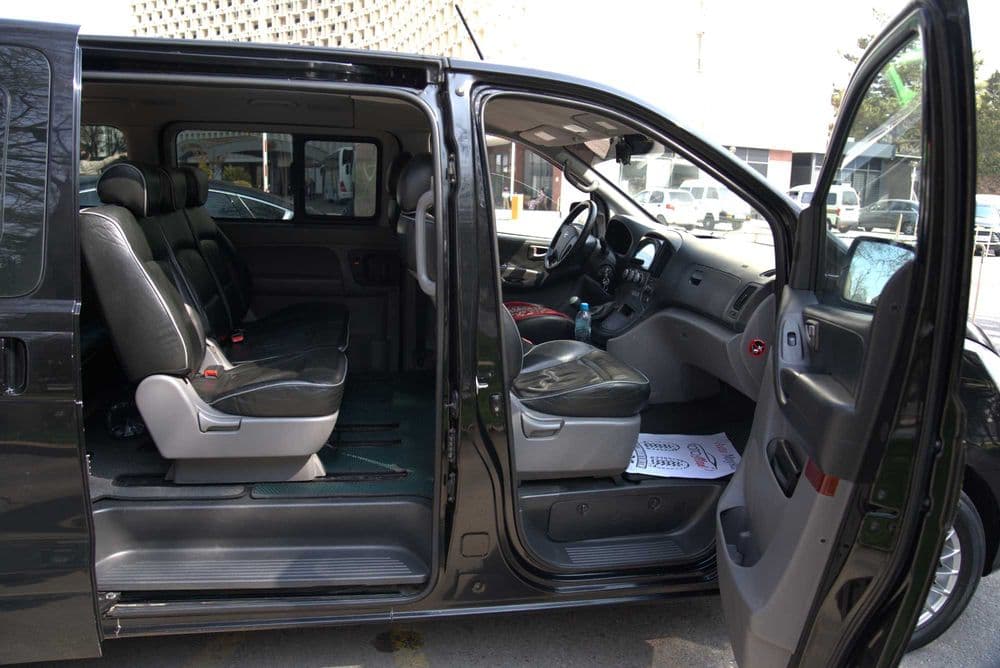 Hyundai H1 7 ва 10 ўринлик минивен хизматлари — 3