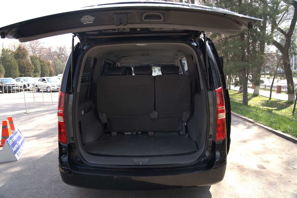 Hyundai H1 7 ва 10 ўринлик минивен хизматлари — 4