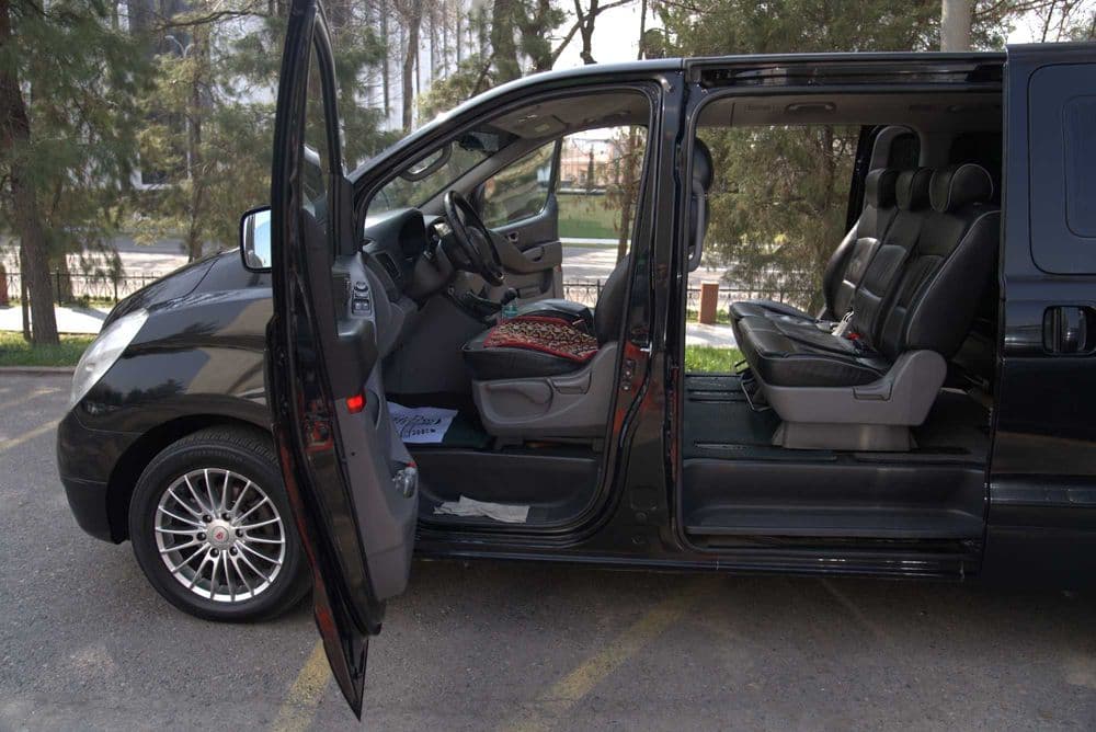 Hyundai H1 7 ва 10 ўринлик минивен хизматлари — 6