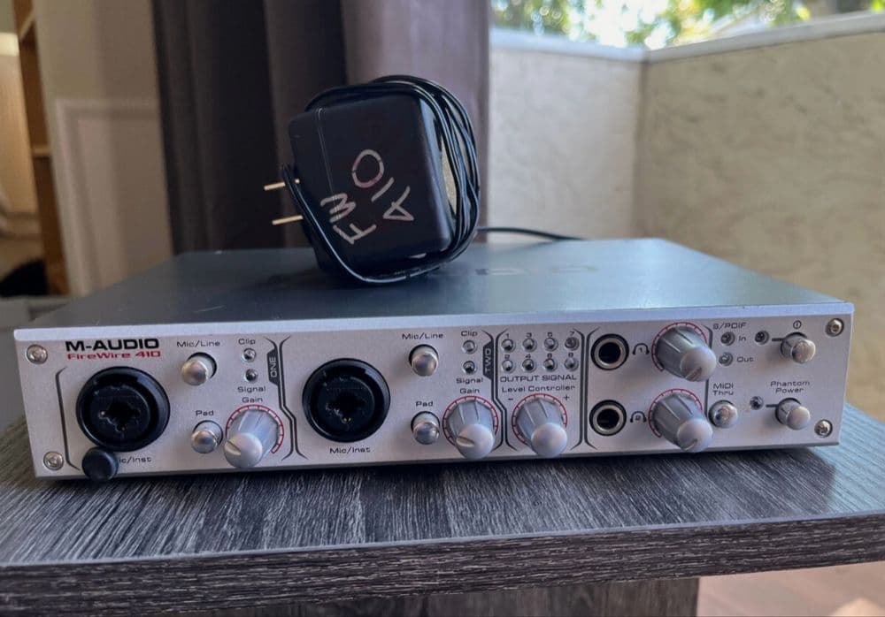 M-audio zvukavoy karta sotiladi — 3