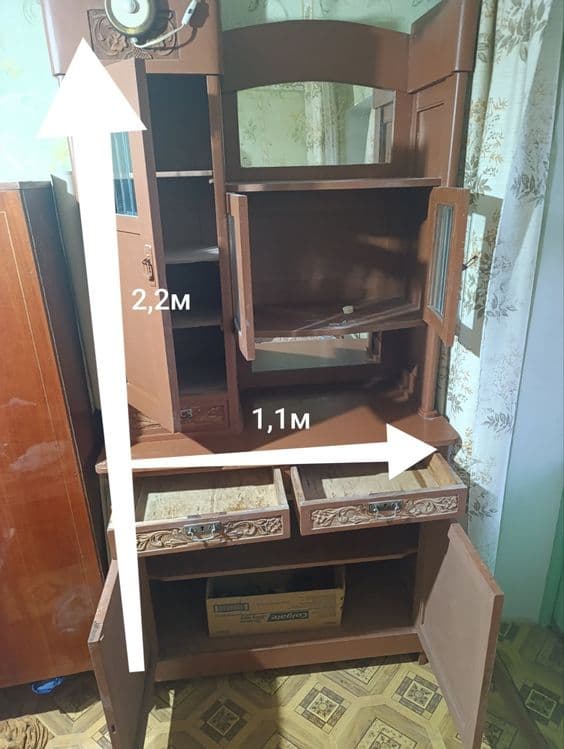 Сервант 2,2*1,1м — 1