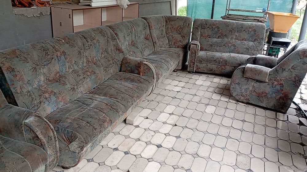 Yumshoq mebel ugalok divan — 2