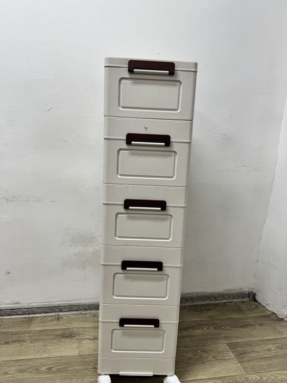 Plastik katlanadigan shkaf-transformer, 5 qavat — 4