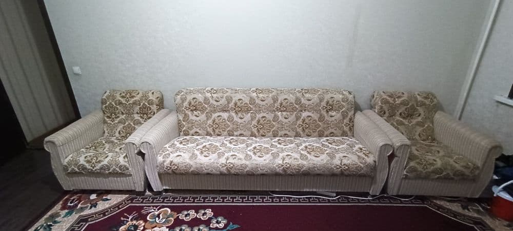 Срочно Продается Раскладной диван + 2 кресла | Превращается в большую — 3