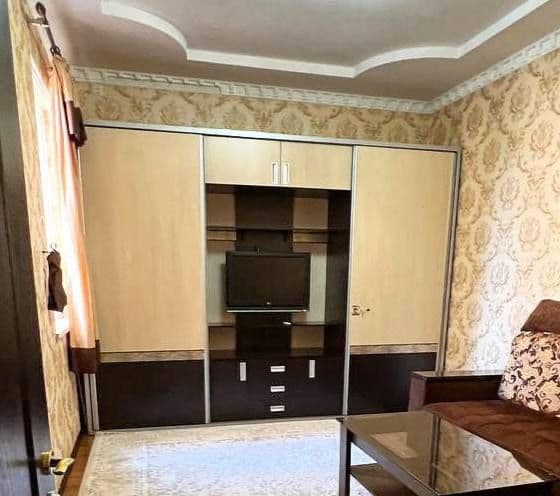 Shkaf kupe garderobniy — 1