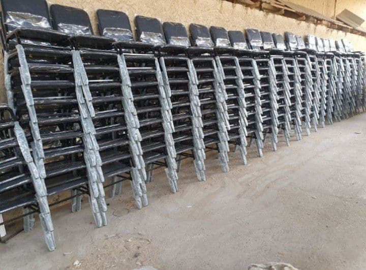 Mebel stol stul dona divan skameka sotiladiii — 6