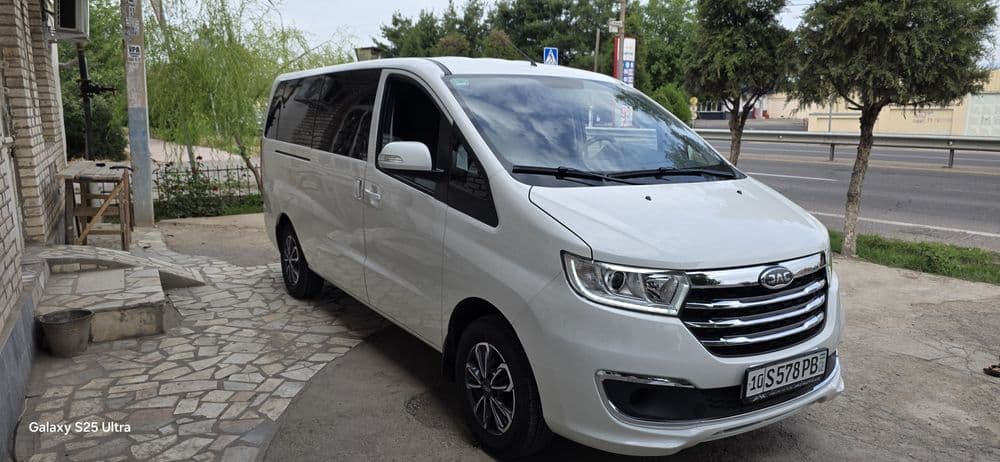 Услуги пассажирских перевозок на JAC M3 по Ташкенту и области — 2