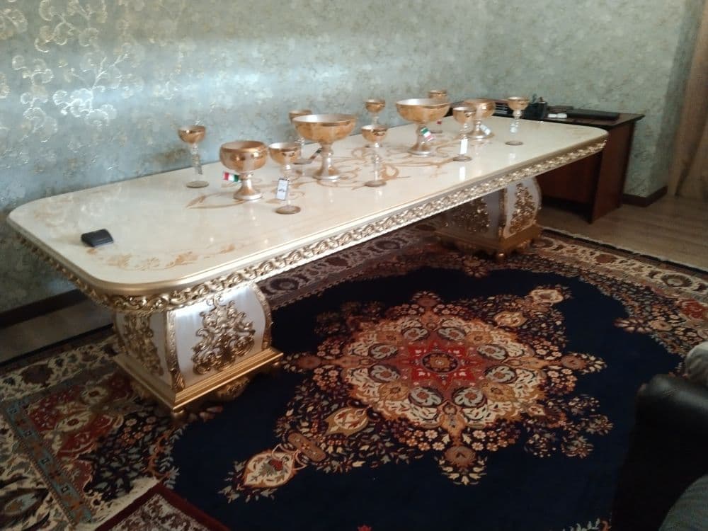 Продается стол для гостиной — 1