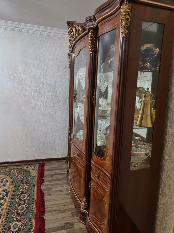 Продам мебель. Китайская стенка. — 2