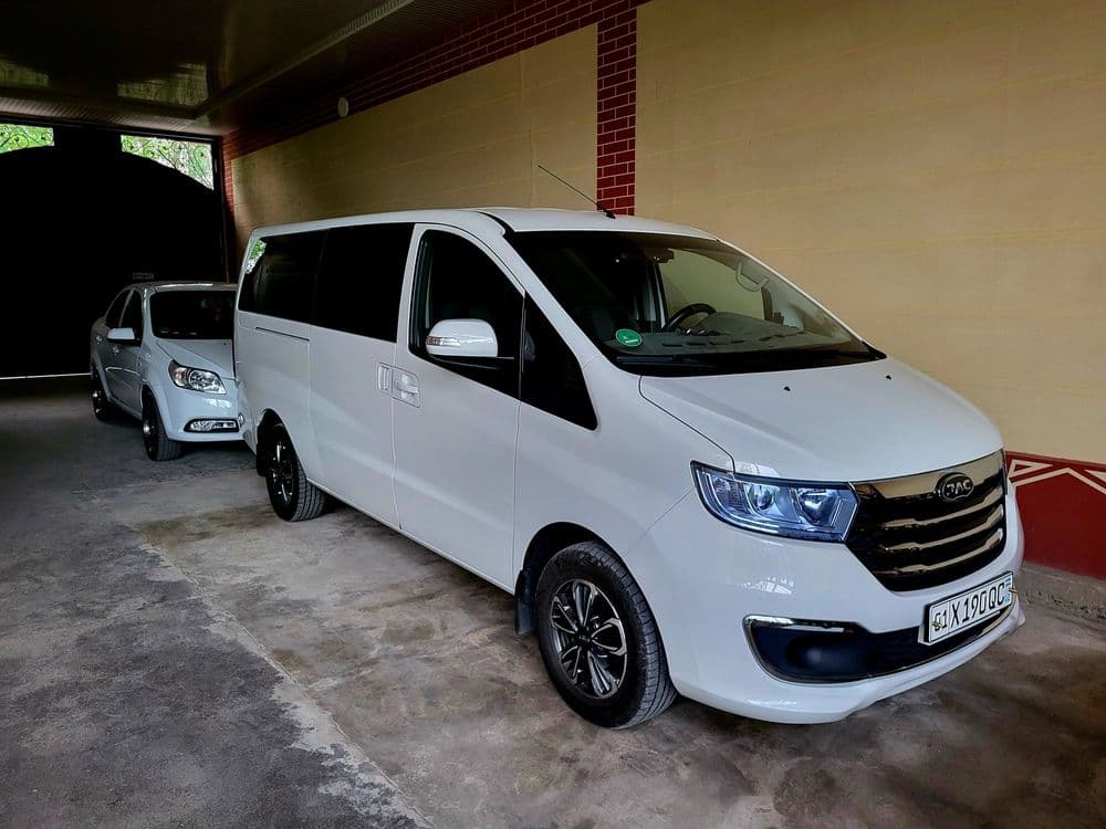 Услуги пассажирских перевозок на JAC M3 по Ташкенту и области — 1