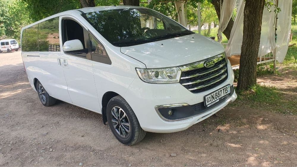 Sayohat uchun Jac M3  8 orinli — 1