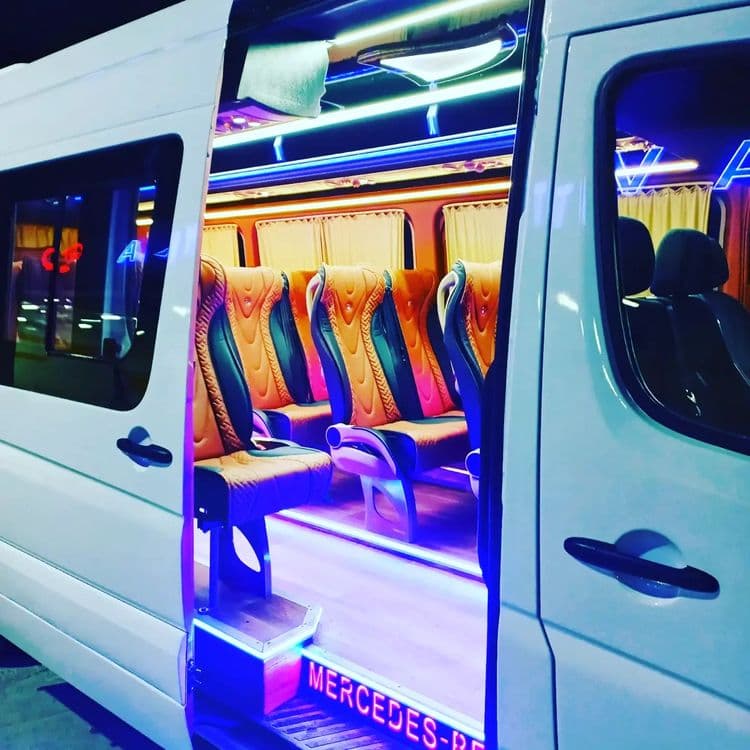 Mersedes Sprinter mikroavtobus hizmati — 2