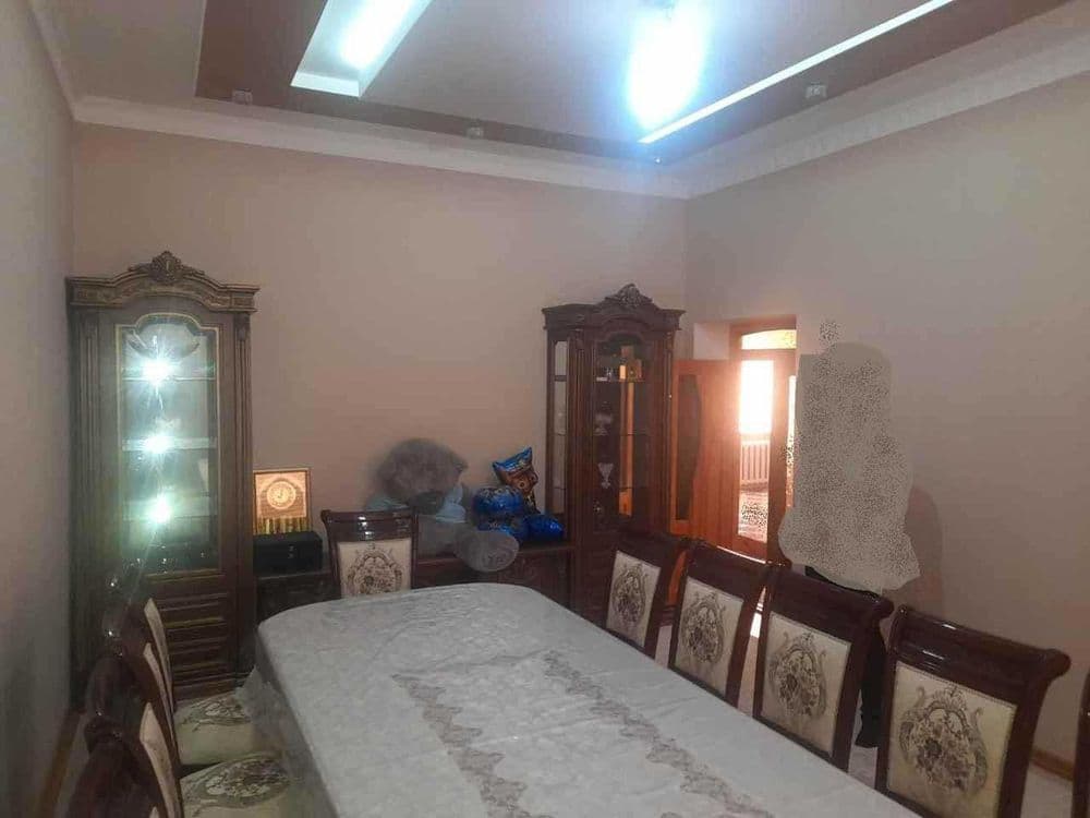 Mebellar sotiladi. shu rasmdagi barcha mebel. xolati yangi. — 4