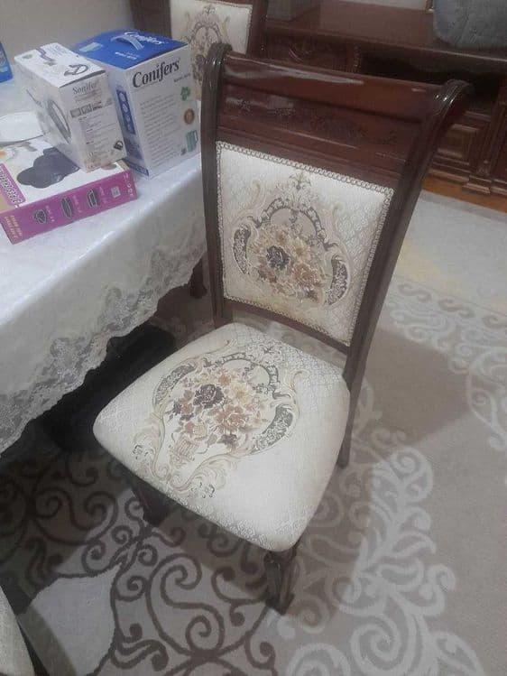Mebellar sotiladi. shu rasmdagi barcha mebel. xolati yangi. — 7