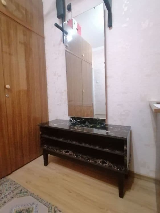 Трюмо подставка для телевизора, зеркало снимается
50 ши172 высота трюм — 2