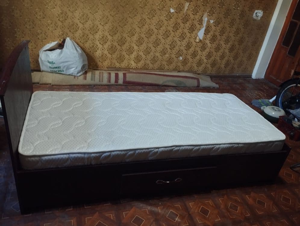 Продаётся кровать — 3