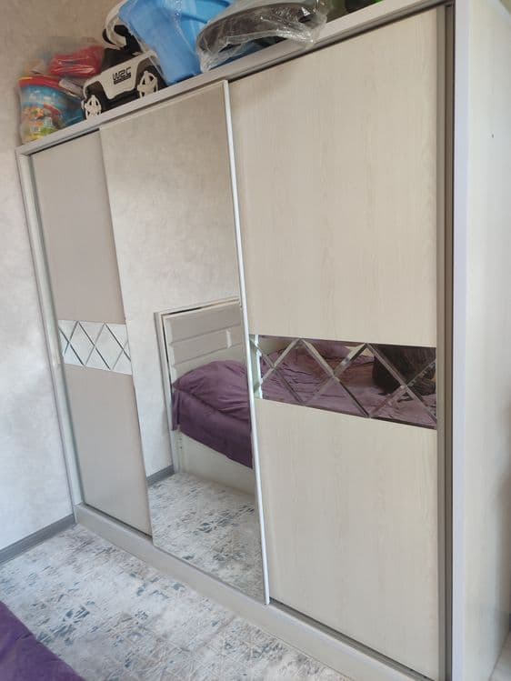 Sexdi uzidan boradi uyizga — 4