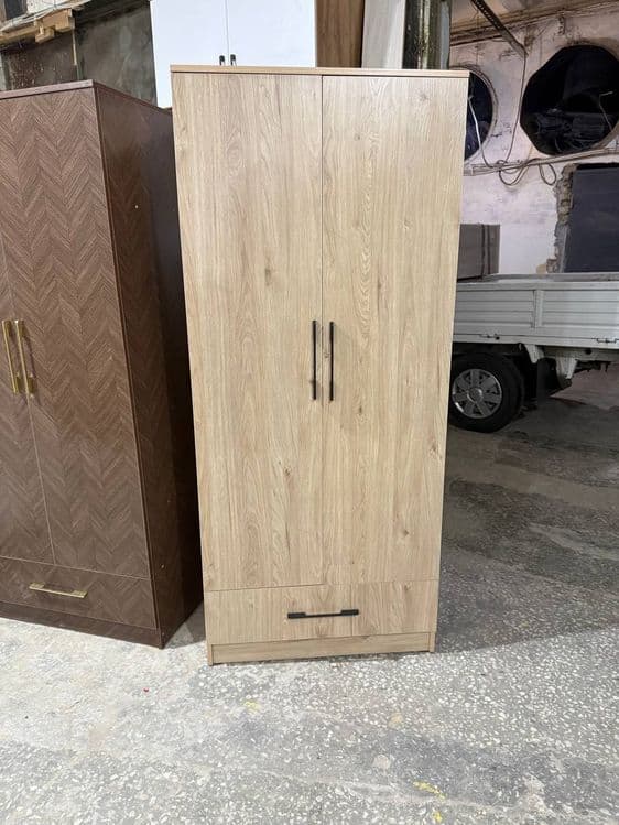 Ишлаб  чикарувчилардан шкафлар  сотилади — 2