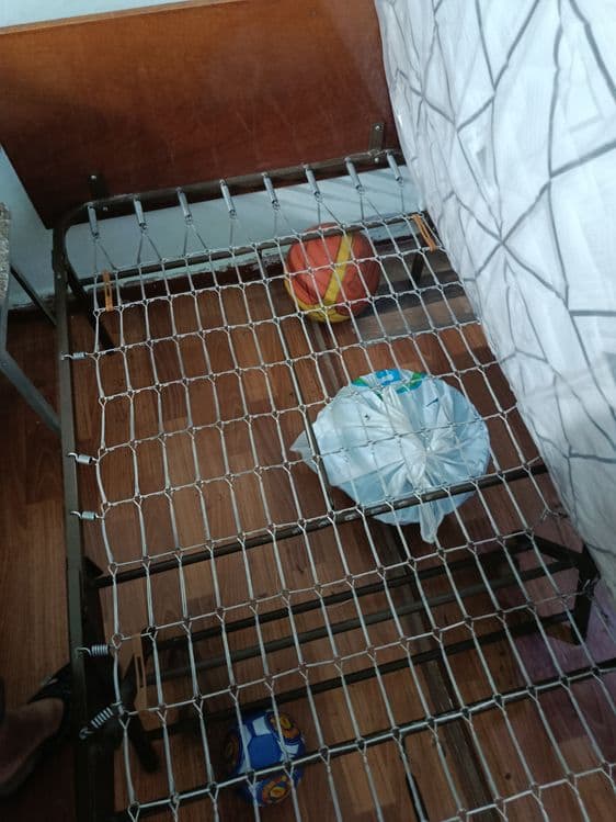 Продаются ортопедические матрасы  и две складные кровати — 3
