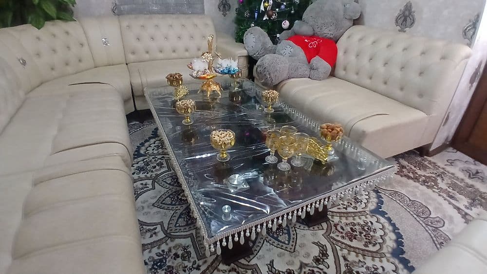 3 ta pufik bilan — 2