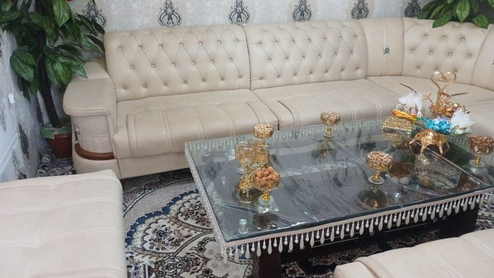 3 ta pufik bilan — 4