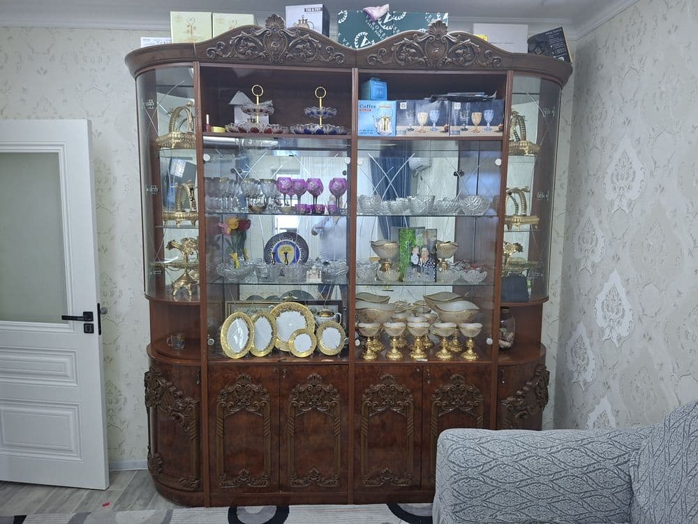 Гарнитур зур холатда — 1