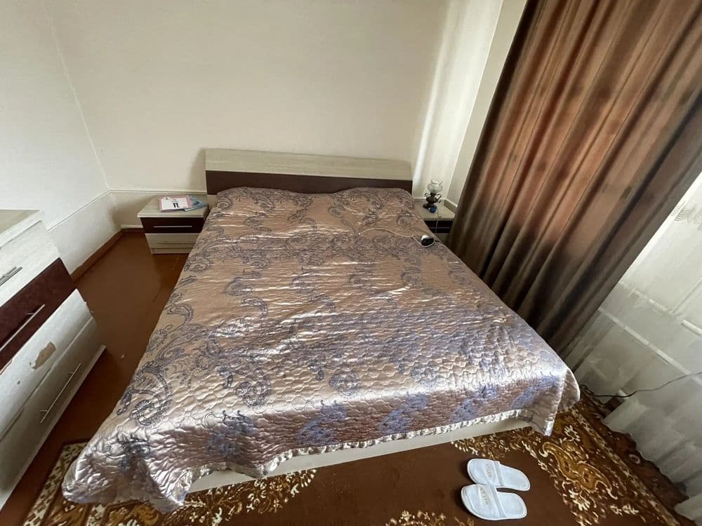 Спальный гарнитур — 2