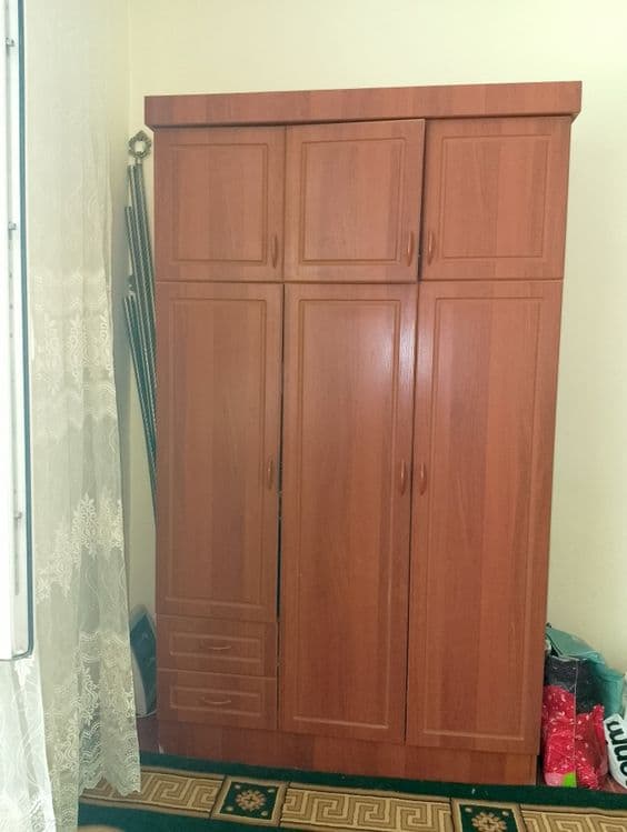 Шкаф и односпальные кровати — 1