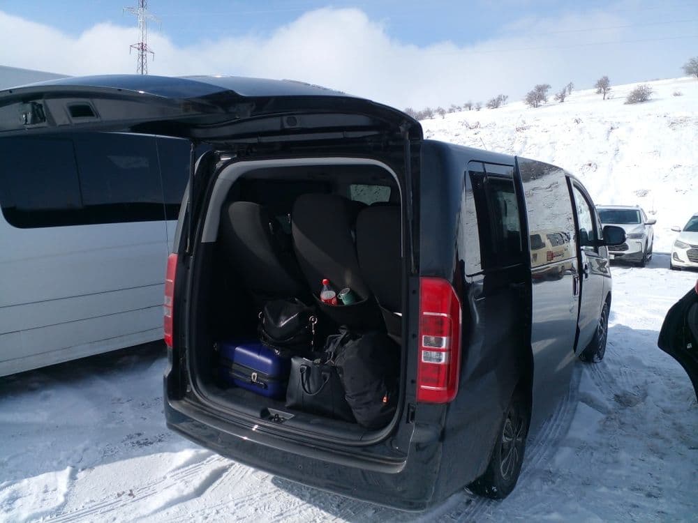 Такси в горы Miniven VIP JAK M3 8+1 Goriy Amirsoy Chimyon Chorvok Soko — 6