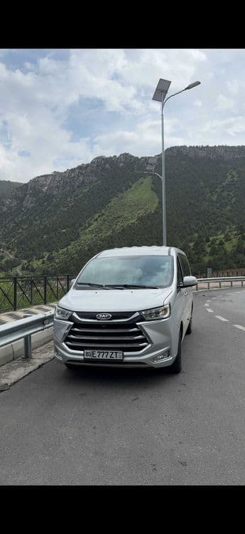 Транспортные услуги по Бухаре и не только. Авто Jac m4 — 1