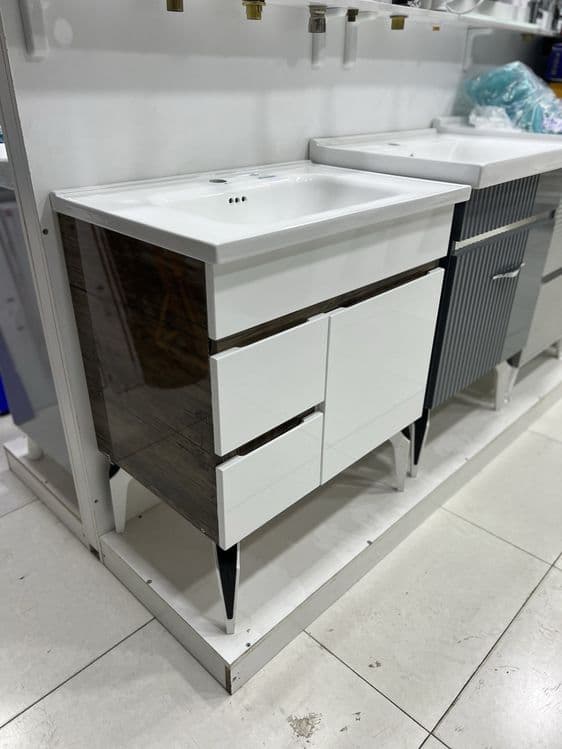 Раковина  висячей тумбой  (rakvina) osma pvs — 8