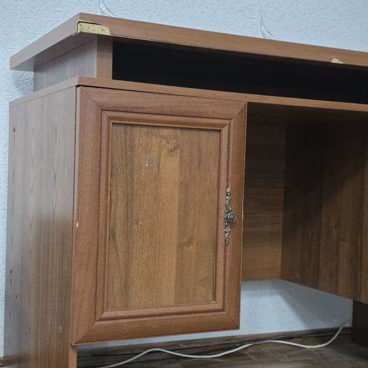 Компьютерный стол в классическом стиле — 5