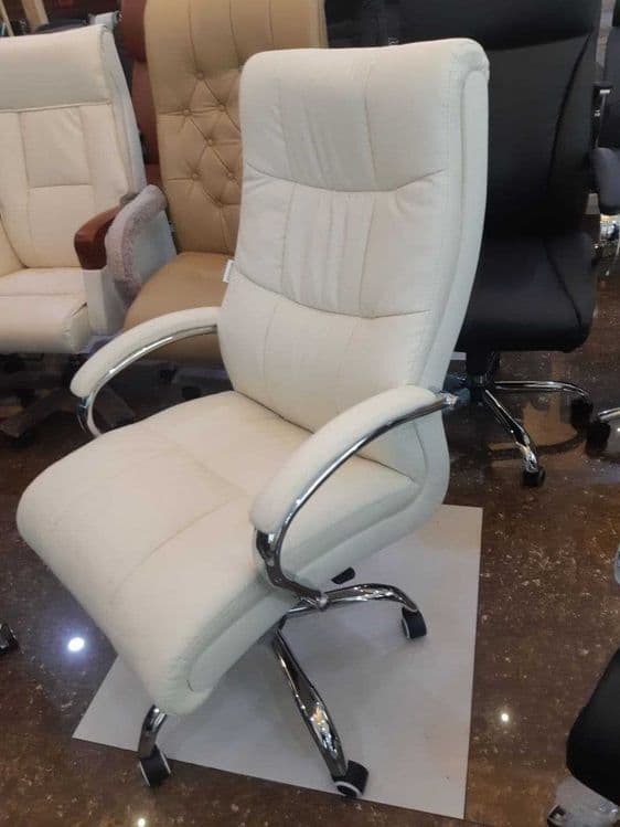 Офисное кресло для руководителя и персонала Model:825 — 3
